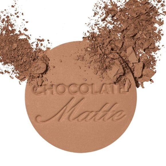 Too Faced Matte Chocolate Bronzer in Chocolate Soleil - Picture 4 of 14